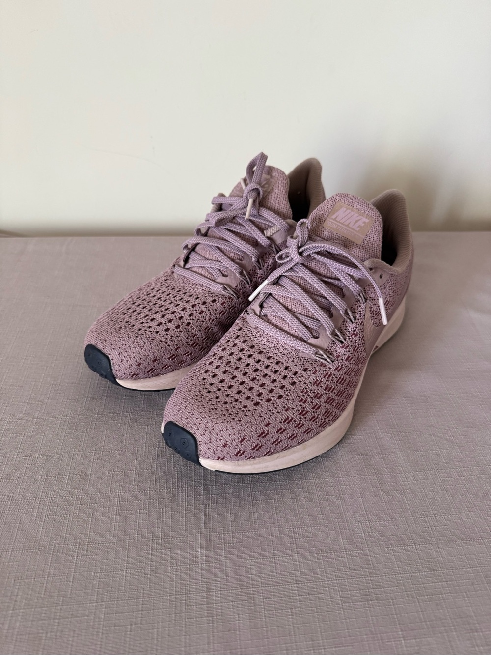 Nike Air Zoom Pegasus 35 Running Shoes Sneakers 942855-601 Pink Womens Size 8.5 - Picture 3 of 8